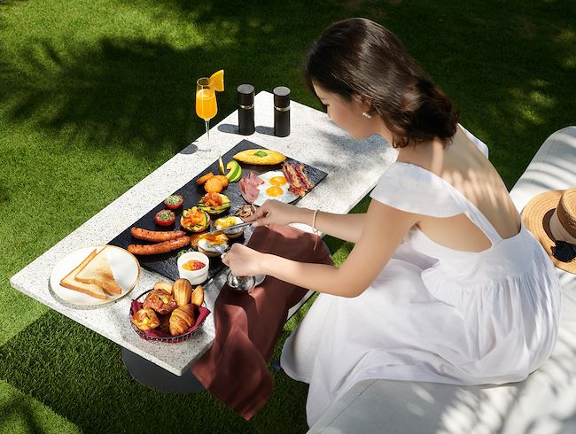 Free bottle of sparkling water with any purchase of Unlimited Breakfast on every Saturday!