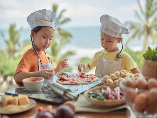 Lớp Học Làm Pizza Cho Bé